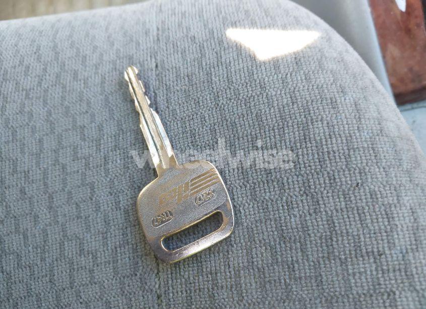 Photo 11 of 2004 Toyota Corolla LE (VIN 2T1BR32EX4C295967)