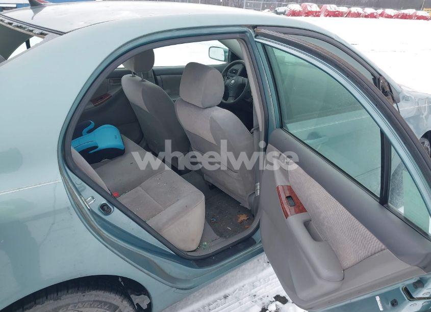 Photo 8 of 2005 Toyota Corolla LE (VIN 2T1BR32EX5C448655)