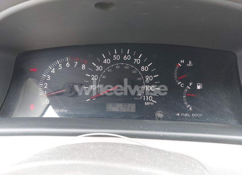 Photo 7 of 2005 Toyota Corolla LE (VIN 2T1BR32EX5C504772)