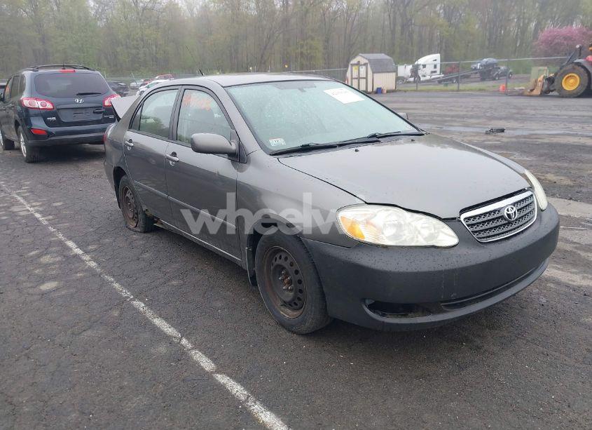 2006 Toyota Corolla LE (VIN 2T1BR32EX6C583300) main photo