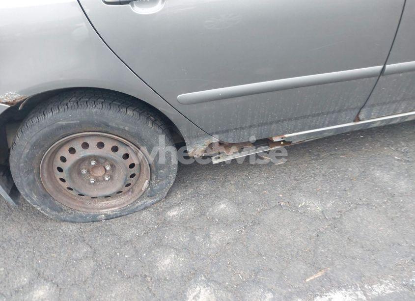 Photo 6 of 2006 Toyota Corolla LE (VIN 2T1BR32EX6C583300)