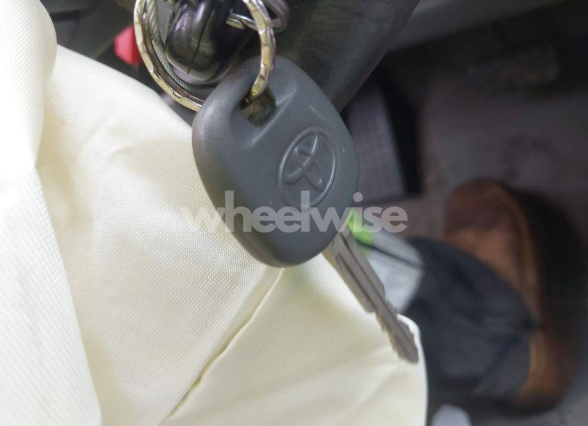 Photo 11 of 2006 Toyota Corolla LE (VIN 2T1BR32EX6C645424)