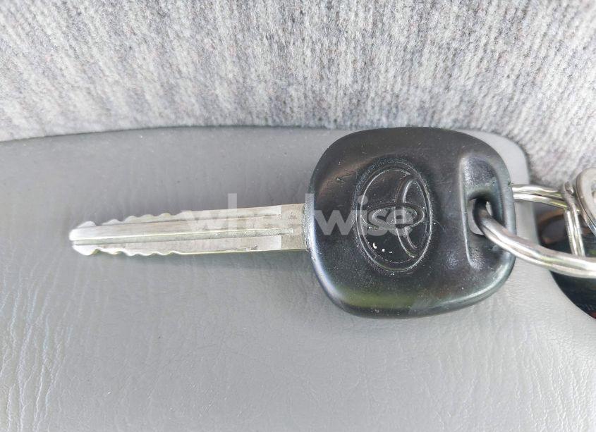 Photo 11 of 2006 Toyota Corolla LE (VIN 2T1BR32EX6C676110)