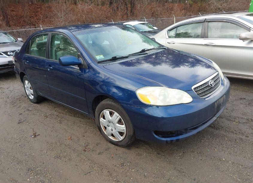 2007 Toyota Corolla LE (VIN 2T1BR32EX7C786611) main photo