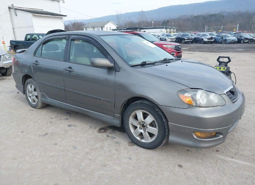 2007 Toyota Corolla S (VIN 2T1BR32EX7C825875) main photo