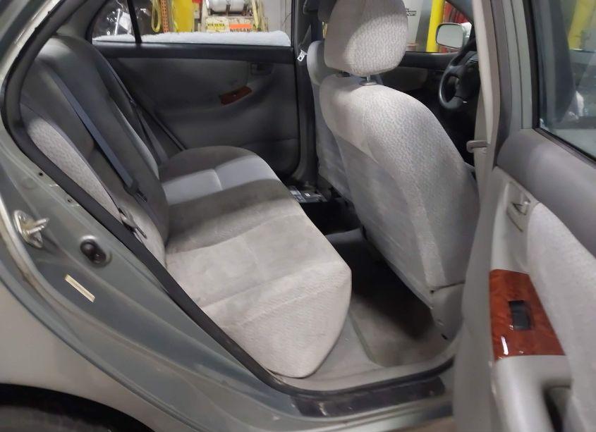 Photo 8 of 2003 Toyota Corolla LE (VIN 2T1BR38E23C070402)