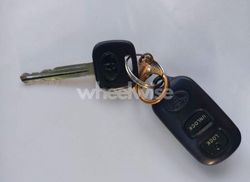 Photo 11 of 2003 Toyota Corolla LE (VIN 2T1BR38E23C132882)