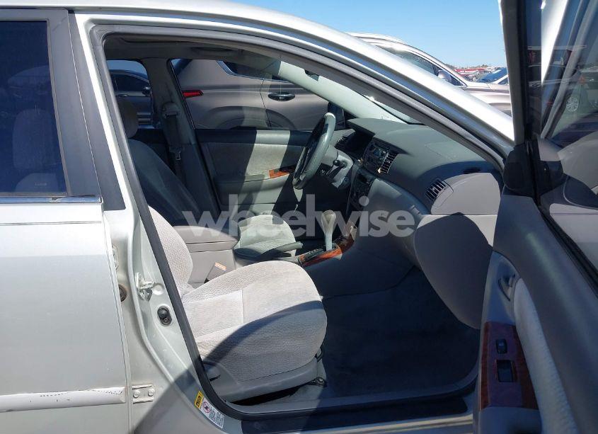 Photo 5 of 2003 Toyota Corolla LE (VIN 2T1BR38E23C142411)