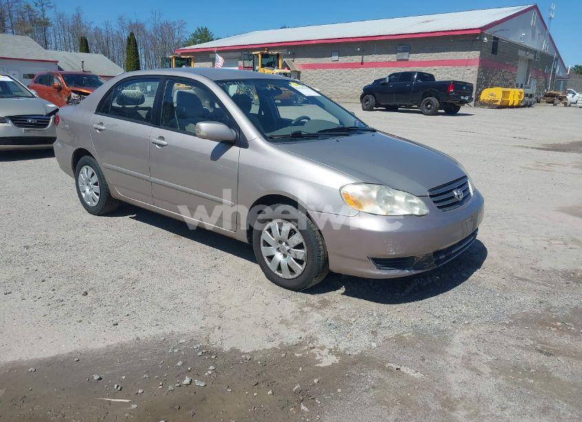 2003 Toyota Corolla LE (VIN 2T1BR38E33C120062) main photo