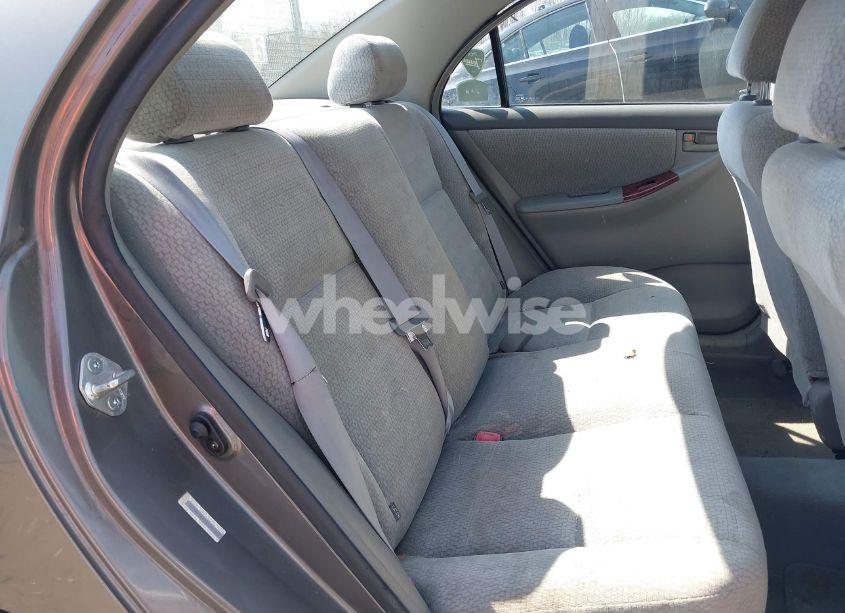Photo 8 of 2004 Toyota Corolla LE (VIN 2T1BR38E34C205694)