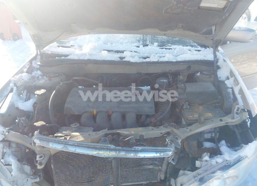 Photo 10 of 2004 Toyota Corolla LE (VIN 2T1BR38E54C249650)