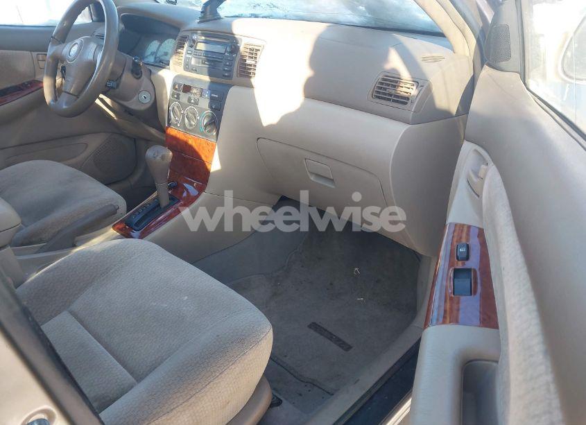 Photo 5 of 2004 Toyota Corolla LE (VIN 2T1BR38E54C249650)