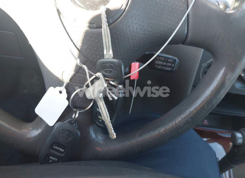 Photo 11 of 2004 Toyota Corolla CE/LE/S (VIN 2T1BR38E64C173582)