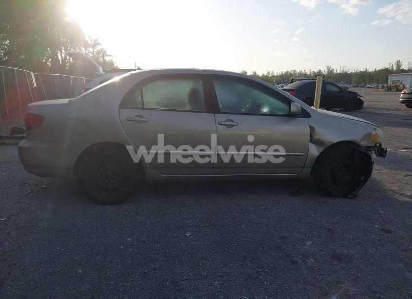 Photo 13 of 2004 Toyota Corolla LE (VIN 2T1BR38E64C200957)