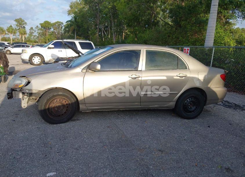 Photo 14 of 2004 Toyota Corolla LE (VIN 2T1BR38E64C200957)