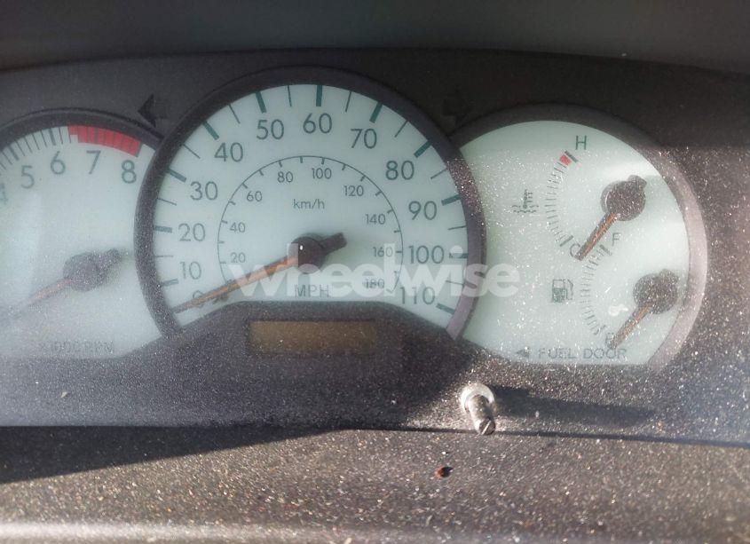 Photo 7 of 2004 Toyota Corolla LE (VIN 2T1BR38E64C200957)