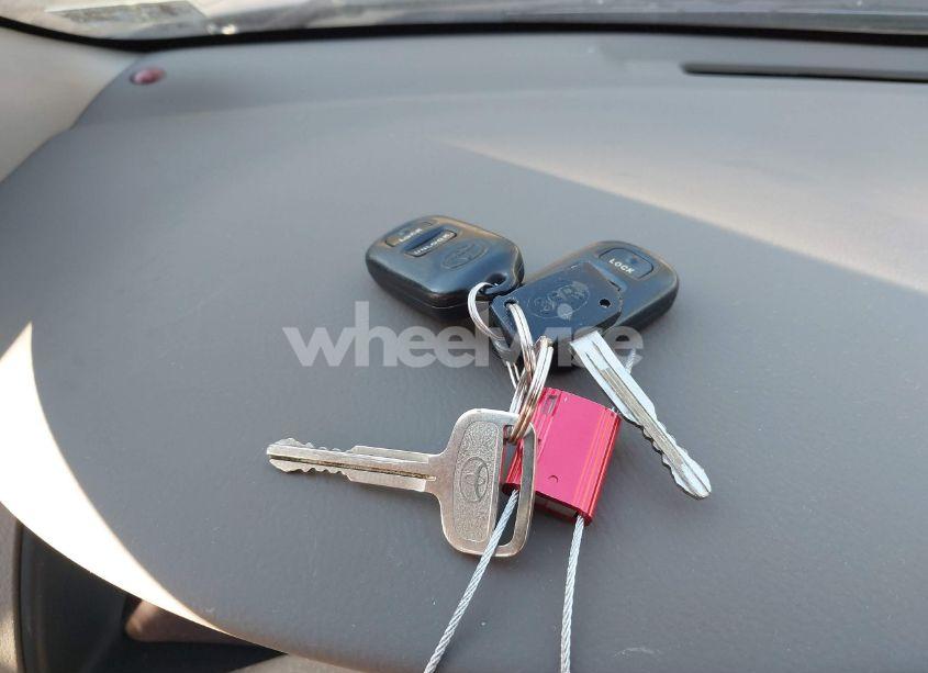 Photo 11 of 2004 Toyota Corolla LE (VIN 2T1BR38E74C217119)