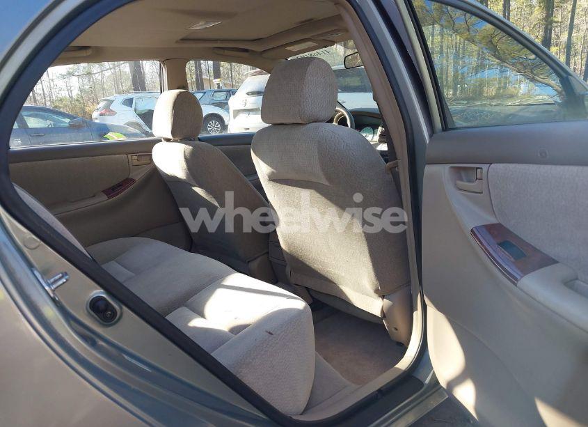 Photo 8 of 2004 Toyota Corolla LE (VIN 2T1BR38E74C217119)