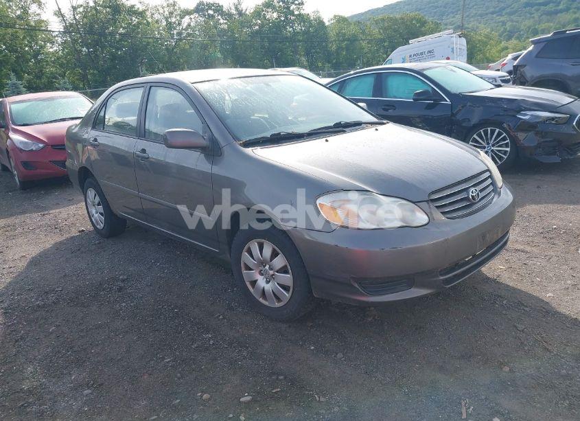 2004 Toyota Corolla LE (VIN 2T1BR38E84C200300) main photo