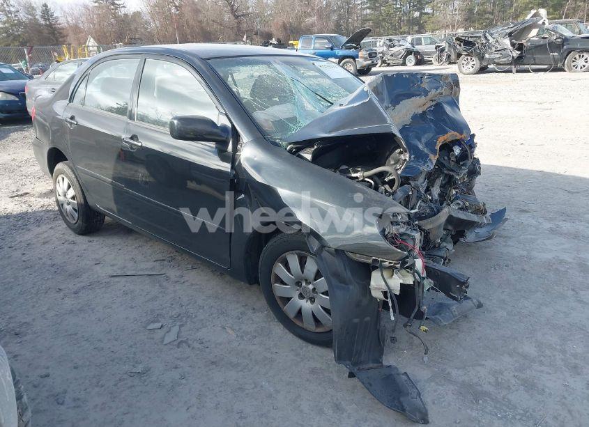 2004 Toyota Corolla LE (VIN 2T1BR38E94C180414) main photo