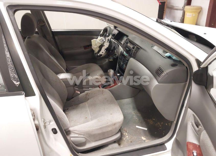 Photo 5 of 2003 Toyota Corolla CE/LE/S (VIN 2T1BR38EX3C130264)