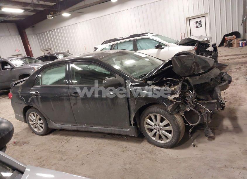Photo 13 of 2009 Toyota Corolla S (VIN 2T1BU40E09C057379)