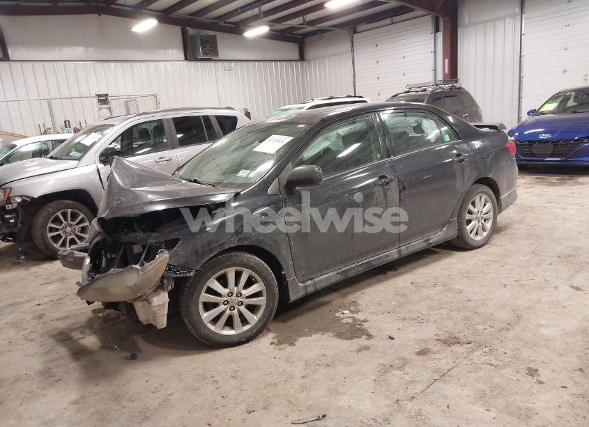 Photo 2 of 2009 Toyota Corolla S (VIN 2T1BU40E09C057379)