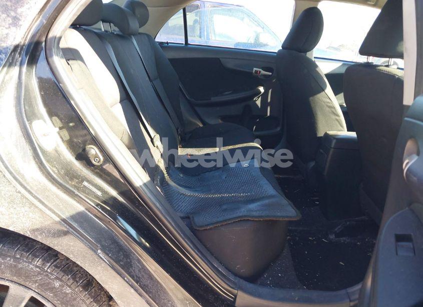 Photo 8 of 2009 Toyota Corolla S (VIN 2T1BU40E09C062372)