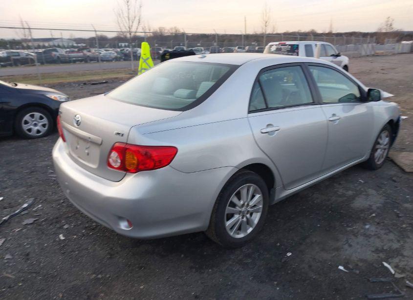 Photo 4 of 2009 Toyota Corolla XLE (VIN 2T1BU40E09C107195)