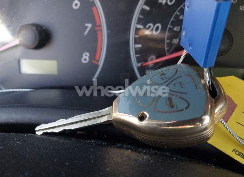 Photo 11 of 2009 Toyota Corolla S (VIN 2T1BU40E09C115829)