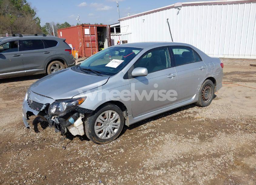 Photo 2 of 2009 Toyota Corolla S (VIN 2T1BU40E09C115829)