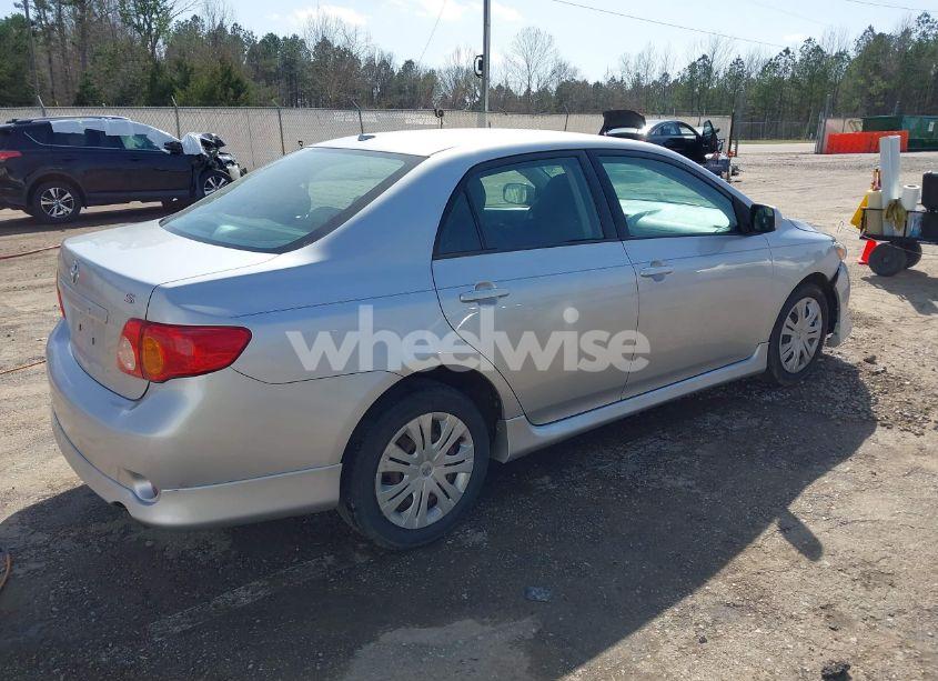 Photo 4 of 2009 Toyota Corolla S (VIN 2T1BU40E09C115829)