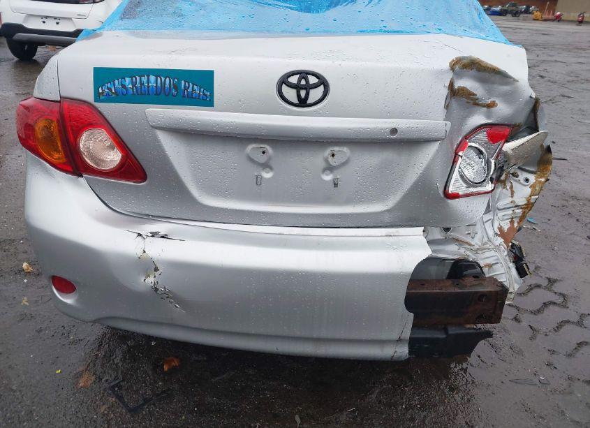 Photo 13 of 2009 Toyota Corolla LE (VIN 2T1BU40E09C141699)