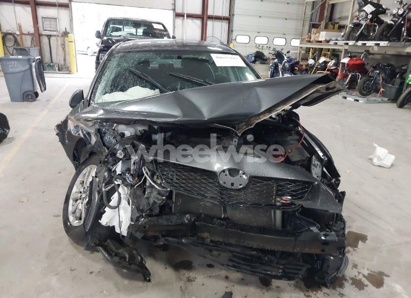 Photo 12 of 2009 Toyota Corolla S (VIN 2T1BU40E09C141847)