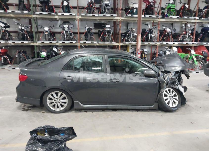 Photo 13 of 2009 Toyota Corolla S (VIN 2T1BU40E09C141847)