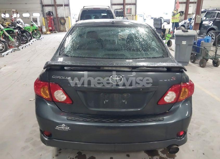 Photo 16 of 2009 Toyota Corolla S (VIN 2T1BU40E09C141847)