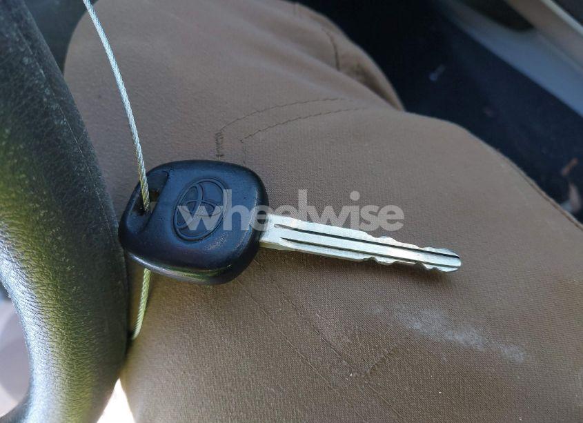 Photo 11 of 2009 Toyota Corolla LE (VIN 2T1BU40E09C142318)