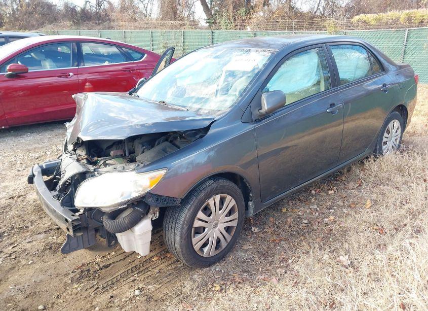 Photo 2 of 2009 Toyota Corolla XLE (VIN 2T1BU40E09C168529)