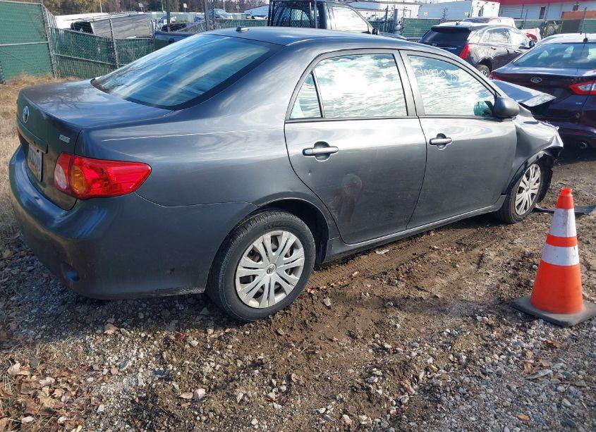 Photo 4 of 2009 Toyota Corolla XLE (VIN 2T1BU40E09C168529)