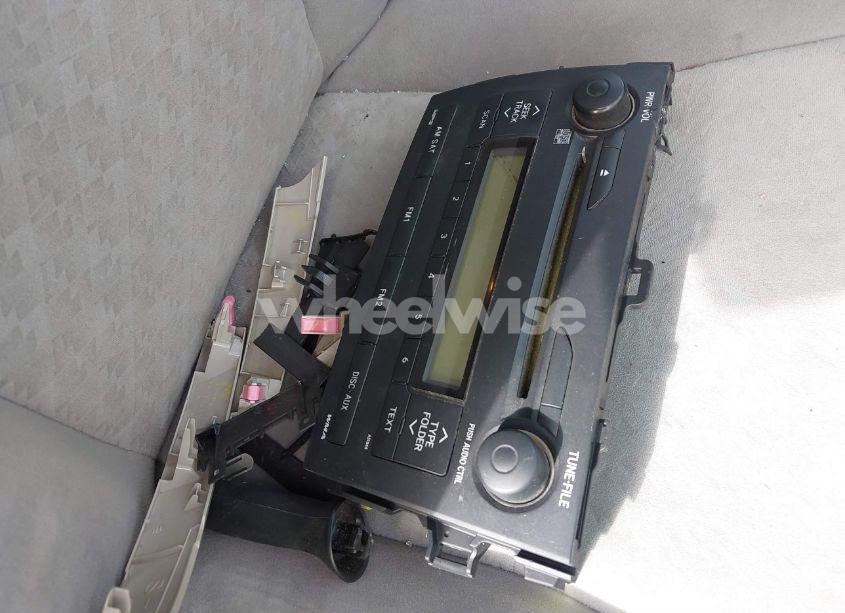 Photo 12 of 2009 Toyota Corolla LE (VIN 2T1BU40E09C173584)