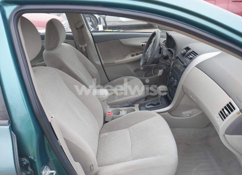 Photo 5 of 2009 Toyota Corolla LE (VIN 2T1BU40E19C031325)