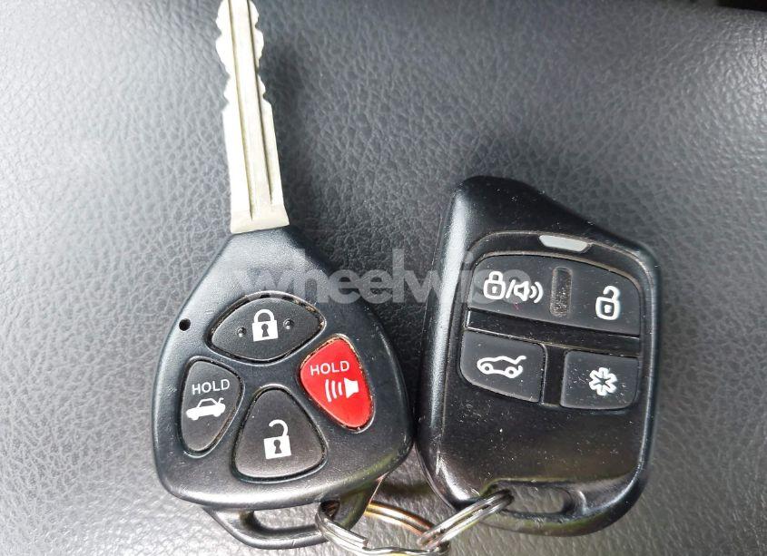 Photo 11 of 2009 Toyota Corolla S (VIN 2T1BU40E19C102264)