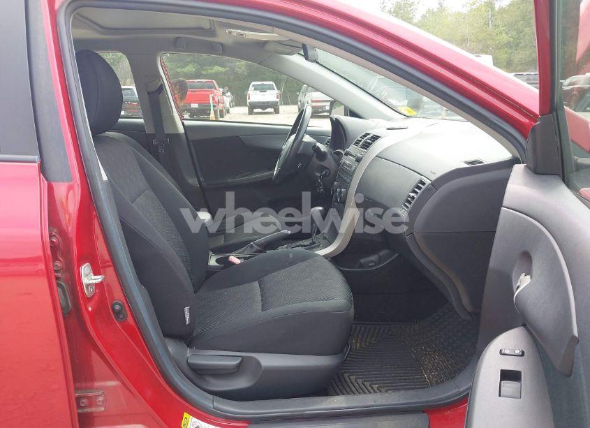 Photo 5 of 2009 Toyota Corolla S (VIN 2T1BU40E19C102264)