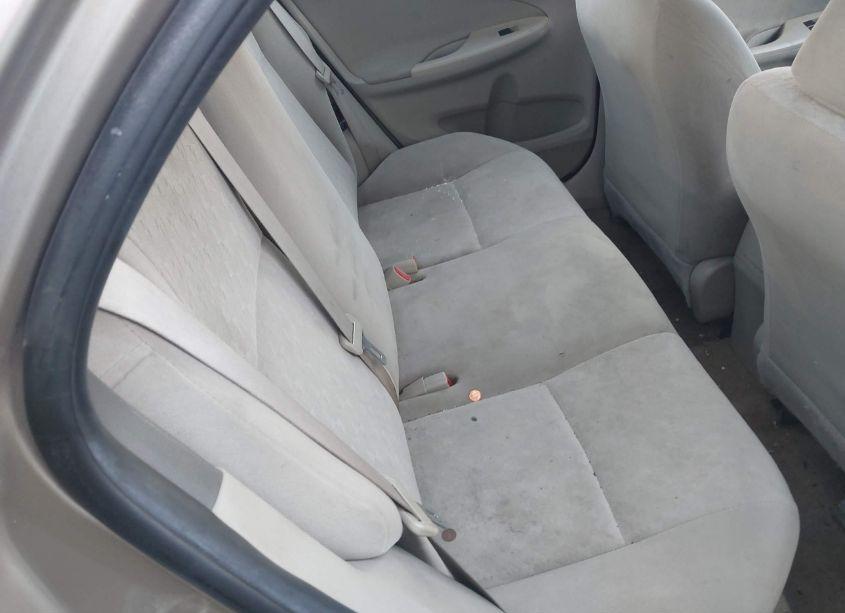 Photo 8 of 2009 Toyota Corolla LE (VIN 2T1BU40E19C159726)