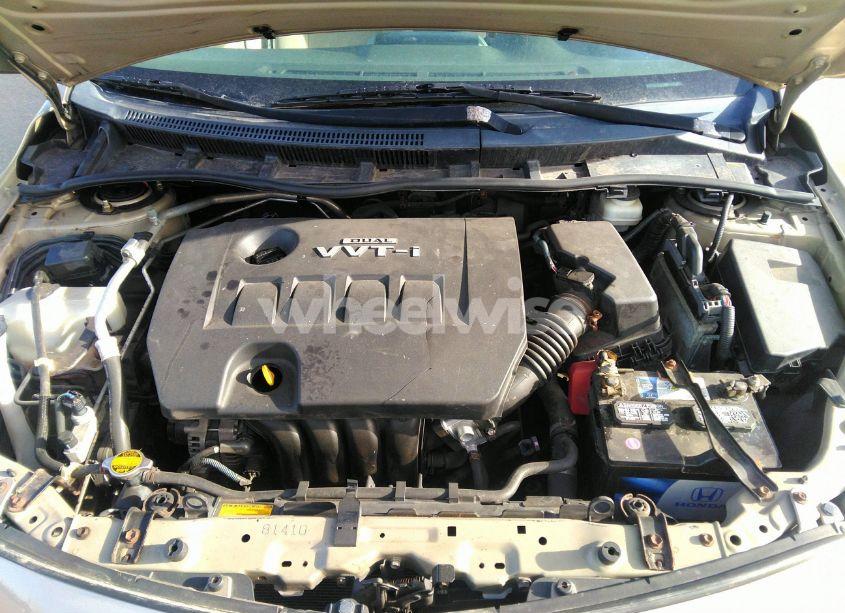 Photo 10 of 2009 Toyota Corolla LE (VIN 2T1BU40E29C011066)