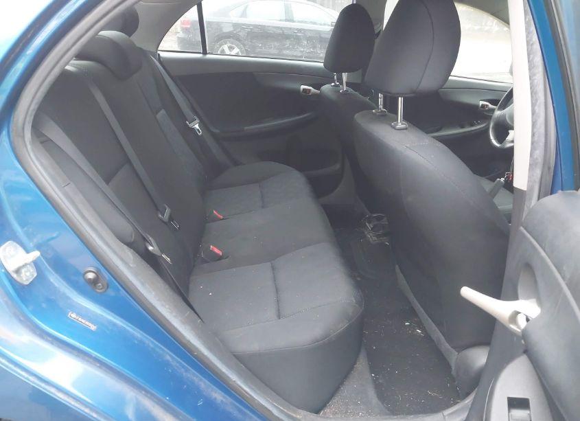 Photo 8 of 2009 Toyota Corolla S (VIN 2T1BU40E29C050742)