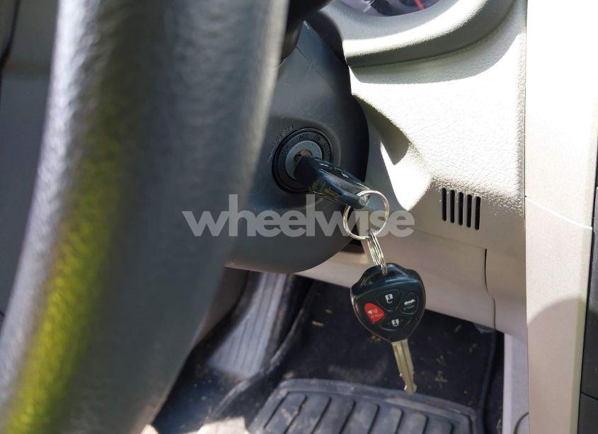 Photo 11 of 2009 Toyota Corolla LE (VIN 2T1BU40E29C092201)