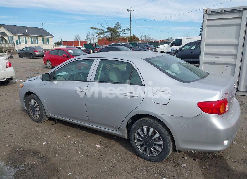 Photo 3 of 2009 Toyota Corolla LE (VIN 2T1BU40E29C126640)