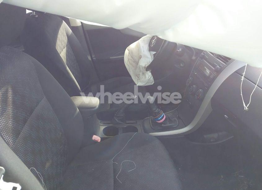 Photo 5 of 2009 Toyota Corolla S (VIN 2T1BU40E29C133510)