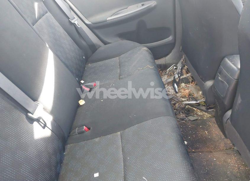 Photo 8 of 2009 Toyota Corolla S (VIN 2T1BU40E29C133510)